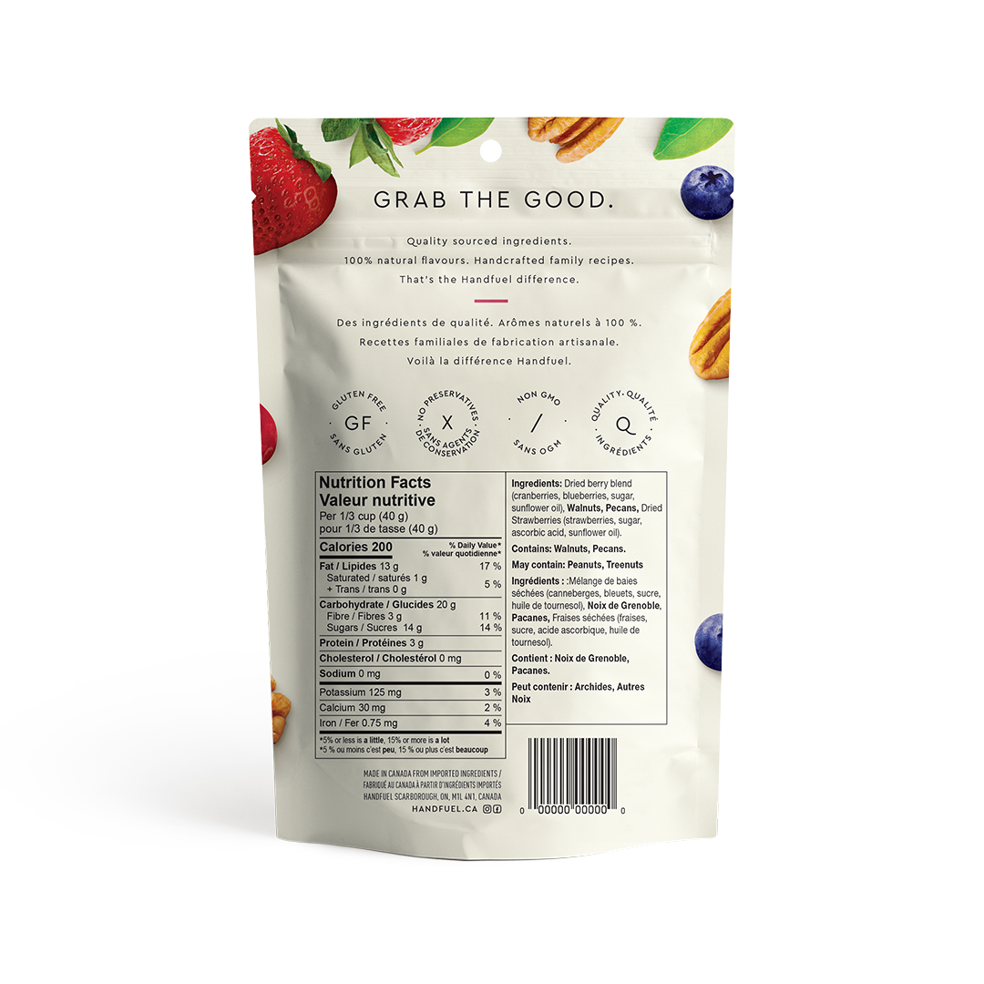 RAW NUTS & WILD BERRIES Handfuel